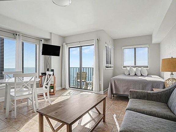 4th image of 1605 S Ocean Blvd. #1704