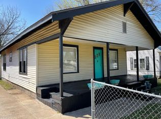 107 N Chickasaw Ave, Bartlesville, OK 74003