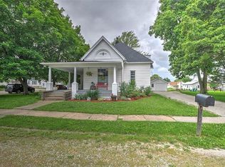 119 S Jefferson St, Bethany, IL 61914