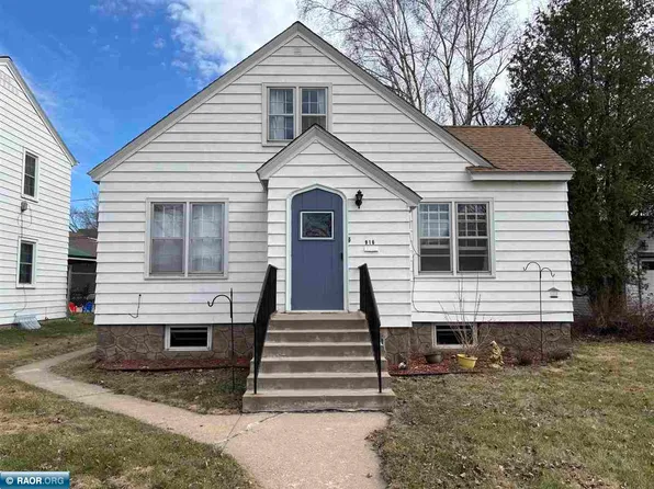 910 Minnesota St, Hibbing, MN 55746