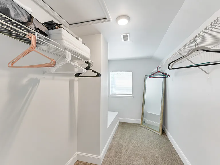 1133 E Leicester Ave — Photo 22