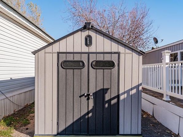 2374 N Pinewood Dr, Idaho Falls, ID 83401