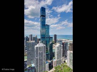 363 E Wacker Dr #7301, Chicago, IL 60601