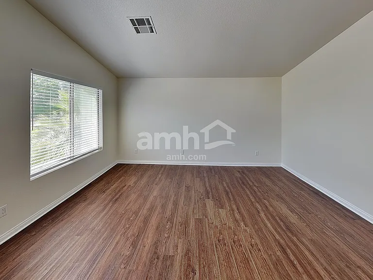 8221 Woodland Prairie Ave — Photo 11
