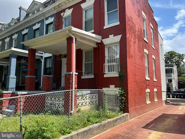 648 Keefer Pl NW, Washington, DC 20010
