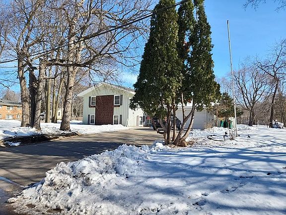 2nd image of 5448 Bryant Ave N