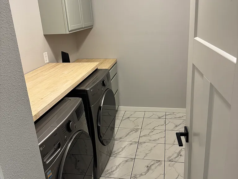 1301 Greene Ct — Photo 11