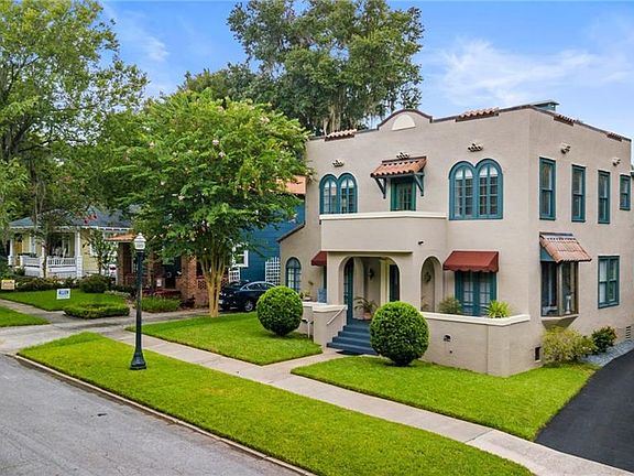 3rd image of 715 Orange Park Ave