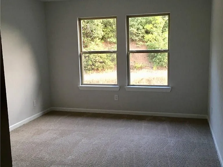 2203 Highland Villa Ln — Photo 14