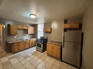 5748 S Racine Ave #2, Chicago, IL 60636