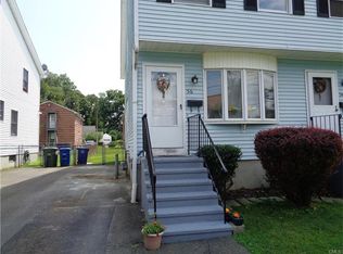 56 Kingsbury Rd, Bridgeport, CT 06610