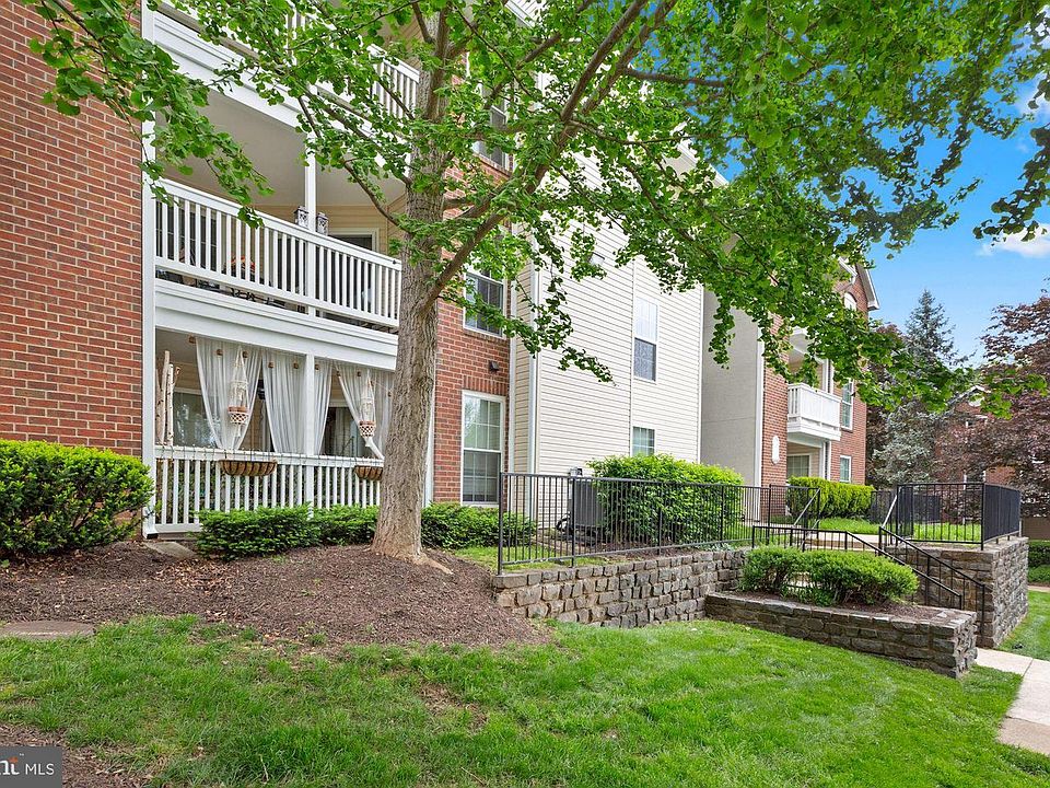 1st image of 1539 Lincoln Way APT 201