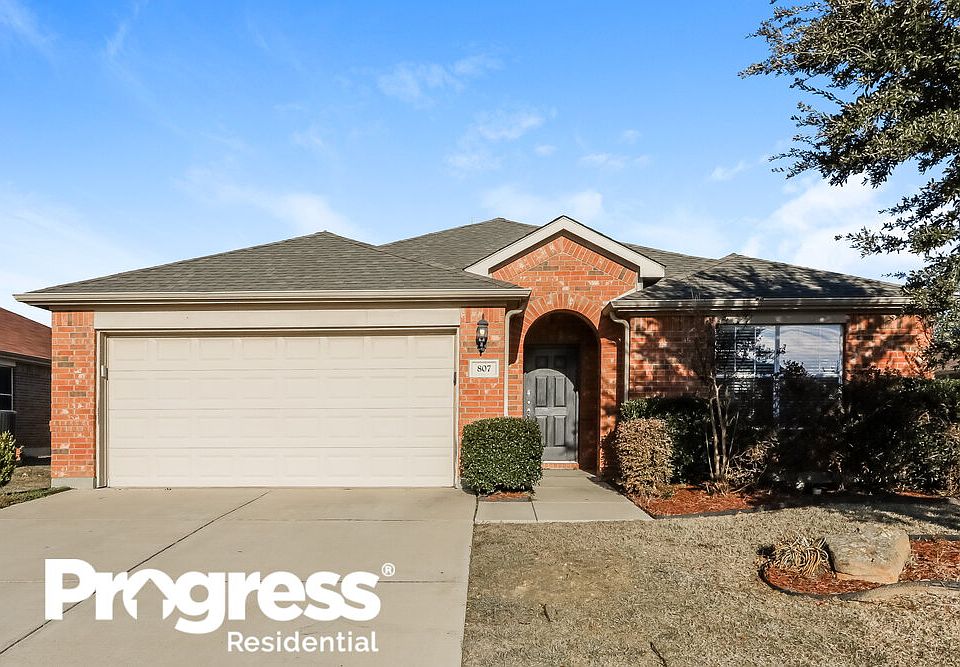 1st image of 807 Mazatlan Ct