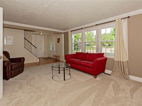 5th image of 1008 Smokerise Dr