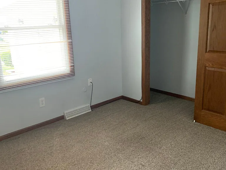 2016 E 38th Street Pl — Photo 12