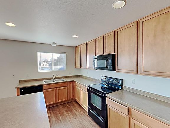 5th image of 16191 E 53rd Pl