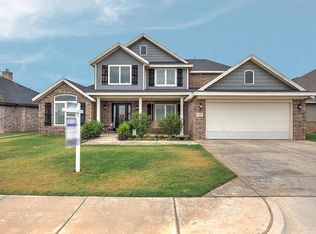 825 Avenue T, Shallowater, TX 79363