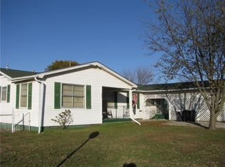 202 N 12th St, Okemah, OK 74859