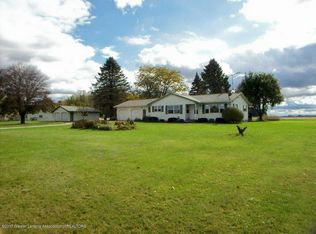 561 W Saint Joe Hwy, Grand Ledge, MI 48837