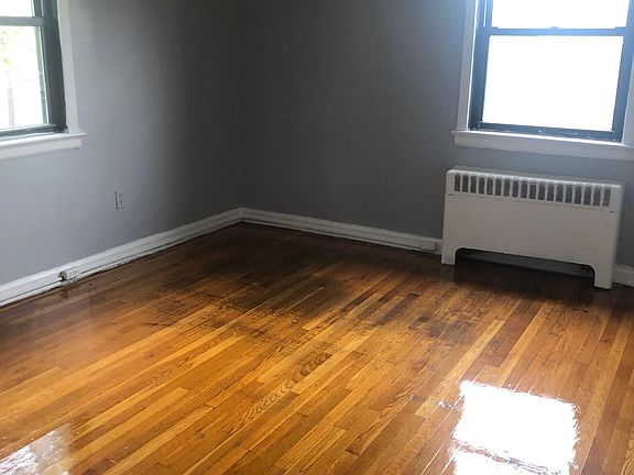 2nd image of 425 Mount Prospect Ave APT 520