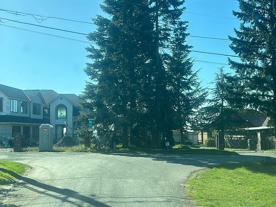 2nd image of 5906 6th St NE