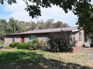 295 S Main St, Adams, OR 97810