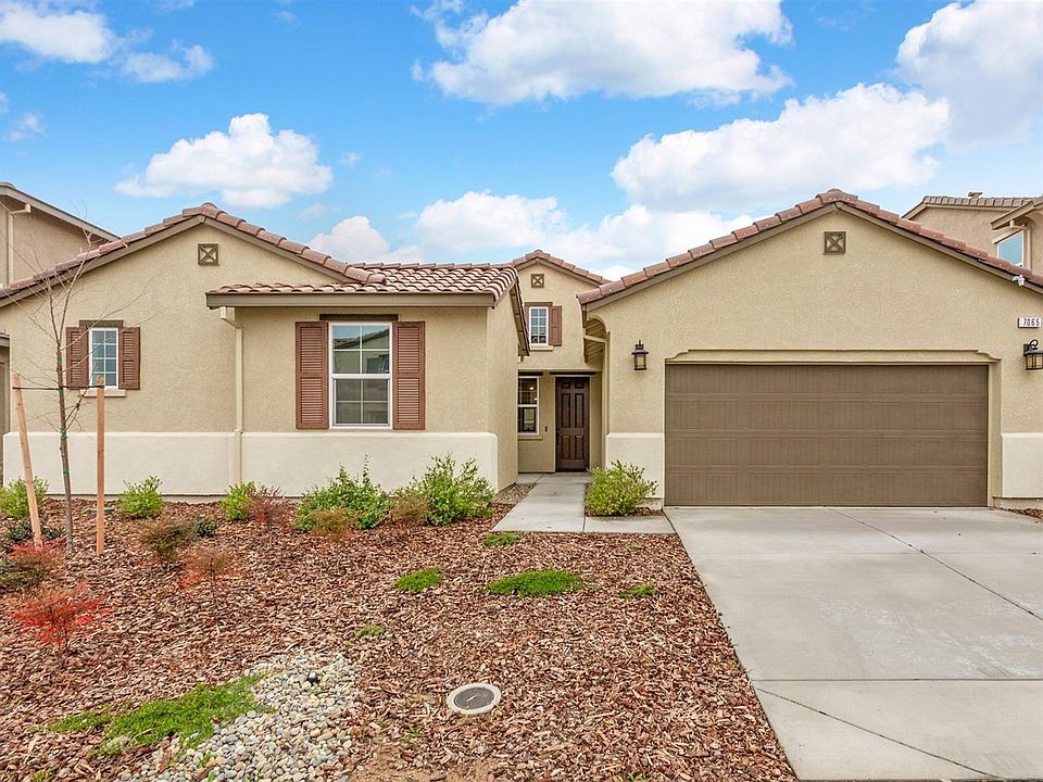 1st image of 7065 Castle Rock Way