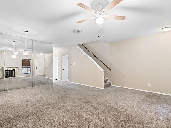 3rd image of 17517 Red Oak Drive #7517