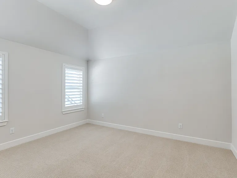 15522 Cormorant St — Photo 17