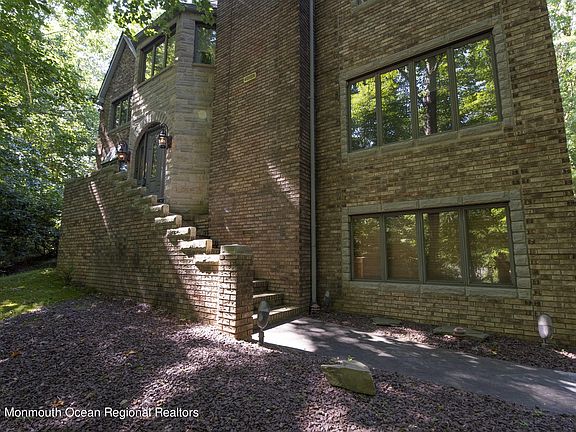 3rd image of 3 Vista Ct