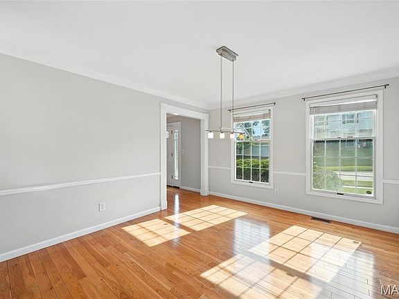 4th image of 1812 Summer Lake Dr