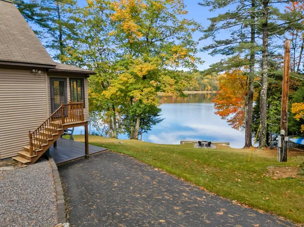 23 Rocky Point Drive, Monmouth, ME 04259