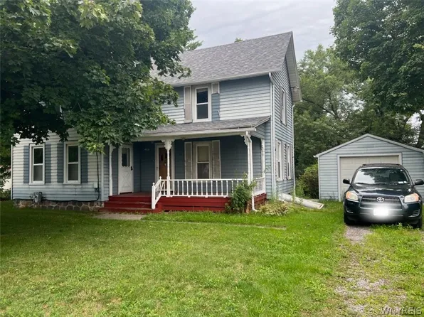 2347 Genesee St, Piffard, NY 14533