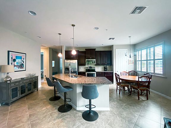 5th image of 26115 Palace Ln