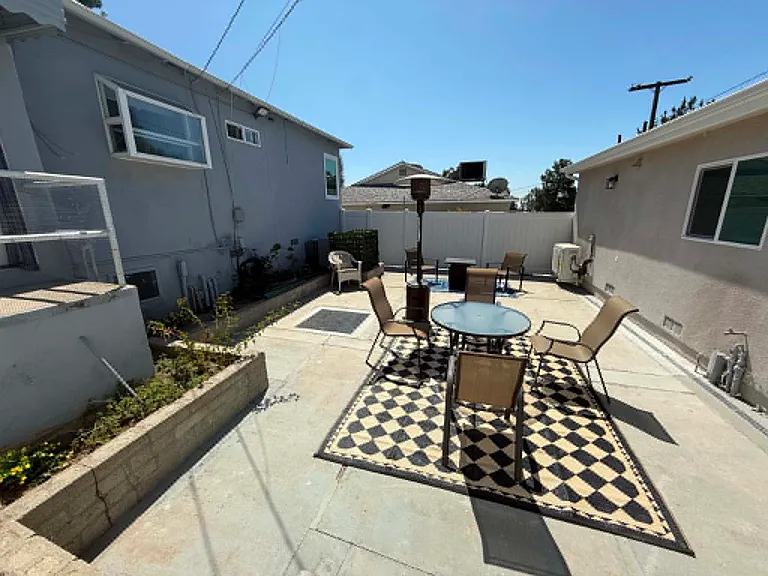 3302 Paraiso Way — Photo 23
