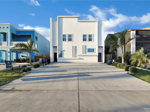112 E Dolphin St, South Padre Island, TX 78597