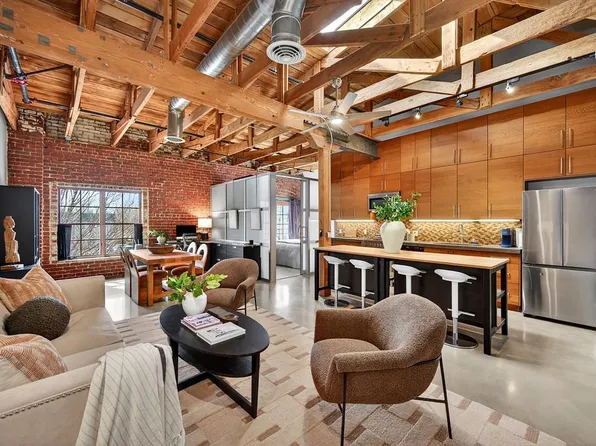 1725 14th St APT 202, Sacramento, CA 95811