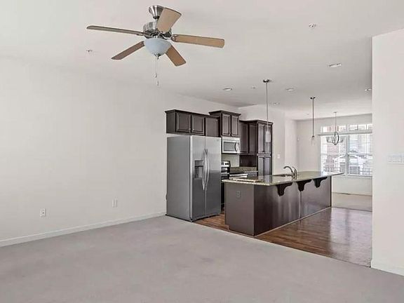 4th image of 3927 Village Townes Walk