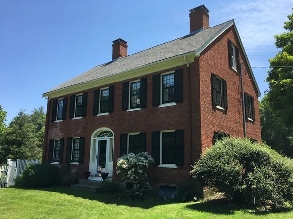 61 West St, Kingston, MA 02364