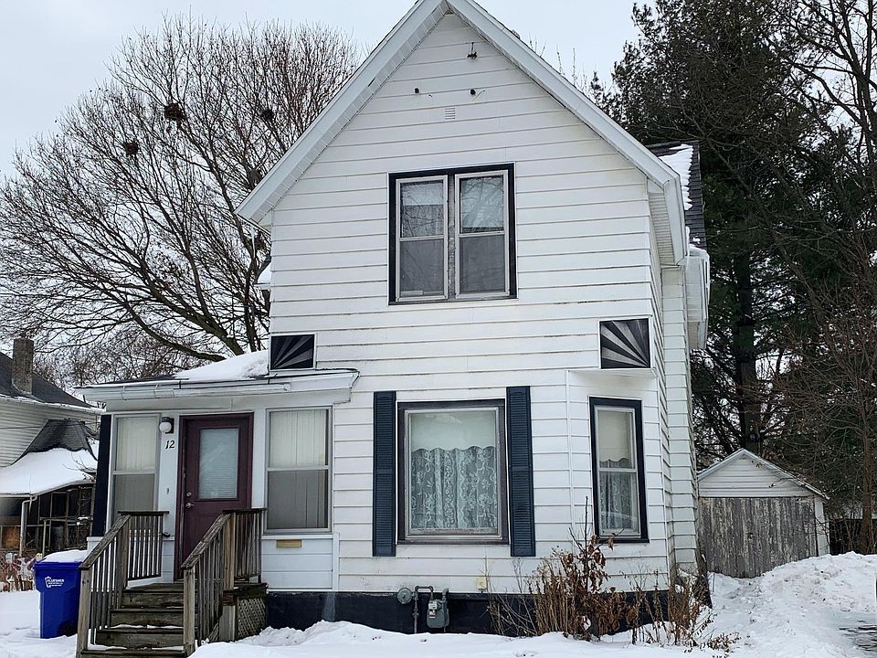 12 5th Ave NW, Oelwein, IA 50662 MLS 20240233 Zillow