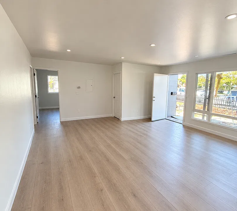 400 Patricia Ave