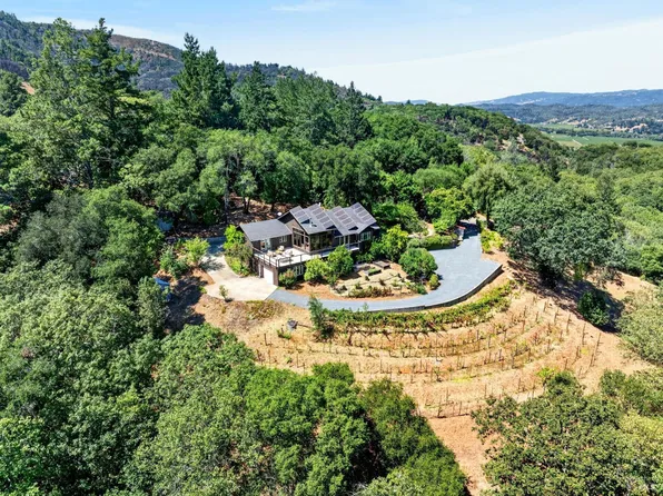 6341 W Dry Creek Road, Healdsburg, CA 95448