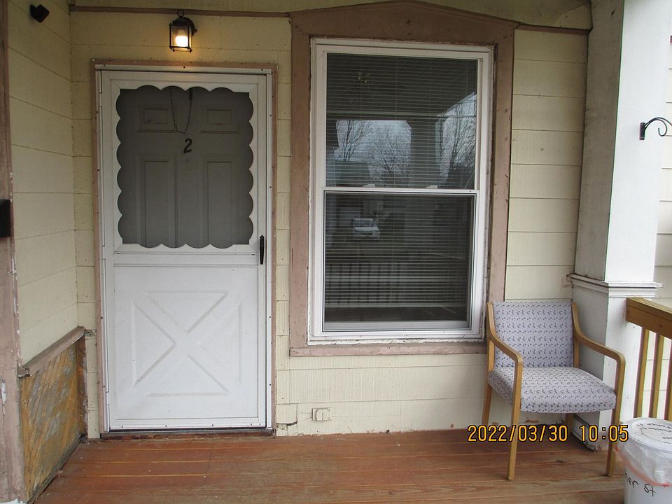 1st image of 208 Fletcher St #2