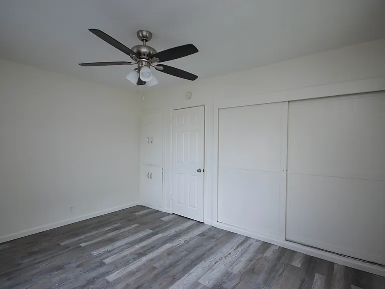 207 S 3rd Ave #7 — Photo 12