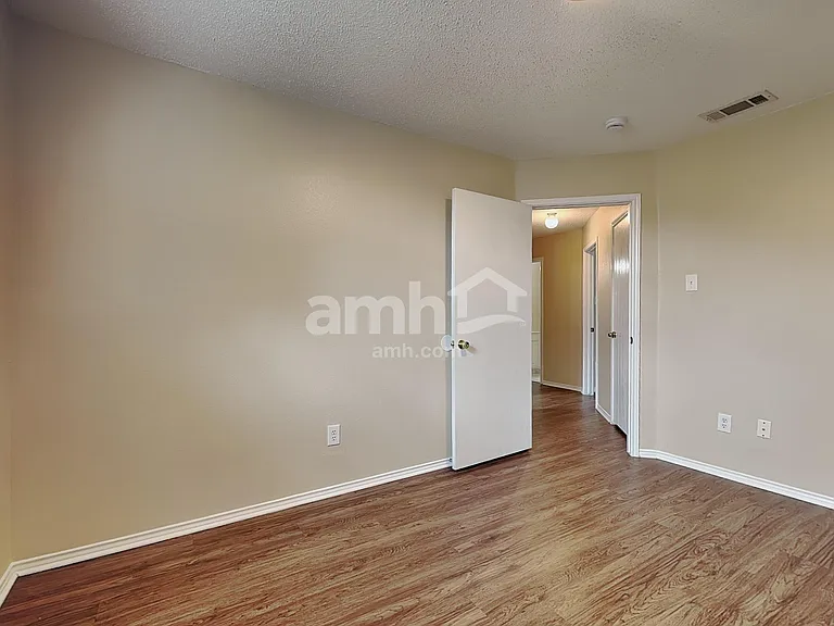 7908 Rattlers Ct — Photo 19