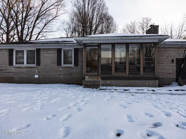 2410 Garrs Ln, Shively, KY 40216