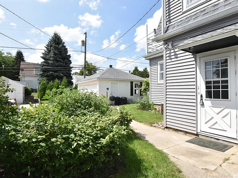 3733 E Allerton Ave — Photo 25