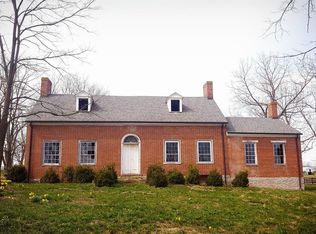 917 Hutchison Rd, Paris, KY 40361