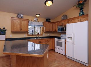 1024 Bridle Creek Dr, Jordan, MN 55352