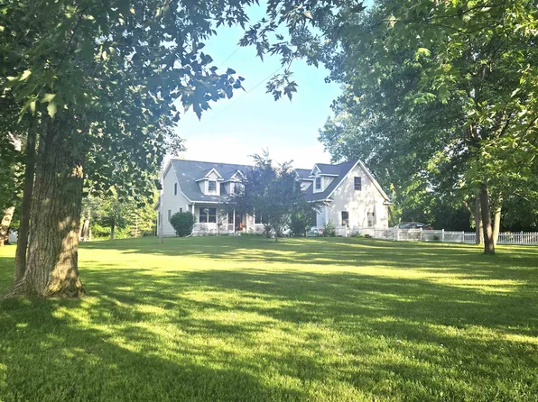 1941 N Jones Rd, Essexville, MI 48732